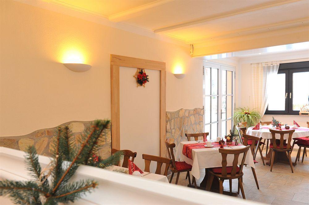 Hotel "Pension Marlis" Garni Reichenberg  Exterior photo
