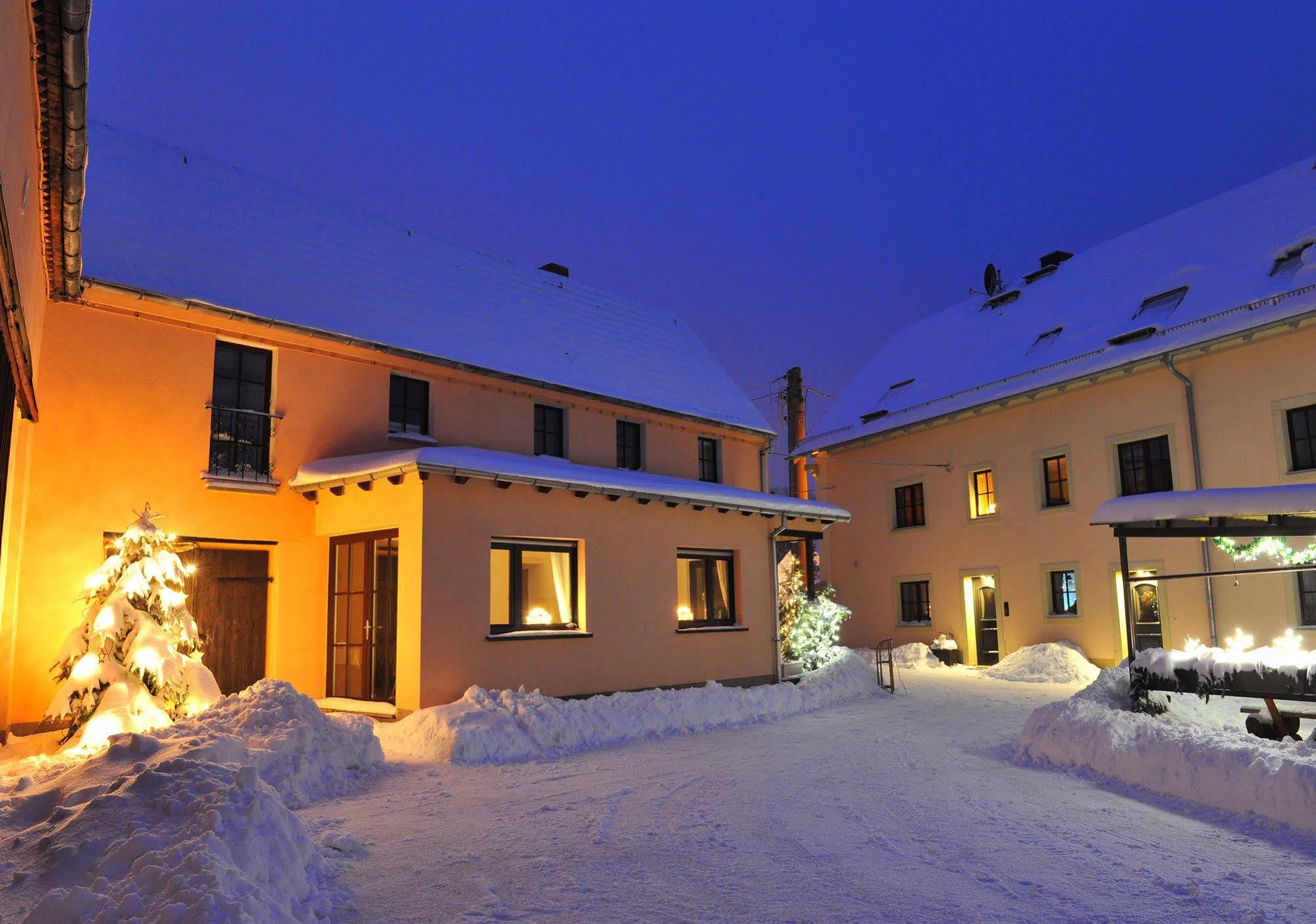 Hotel "Pension Marlis" Garni Reichenberg  Exterior photo